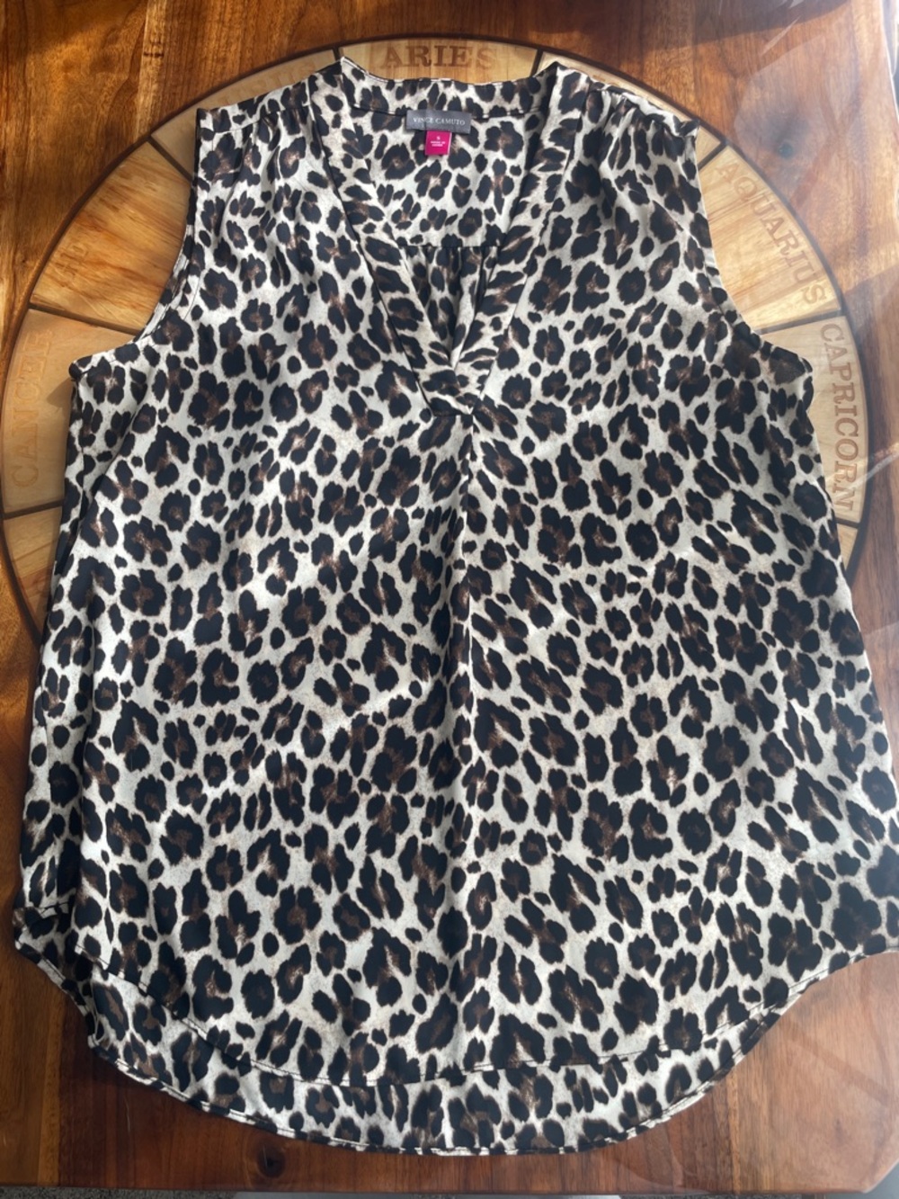Flowy Sleeveless Leopard Print Blouse